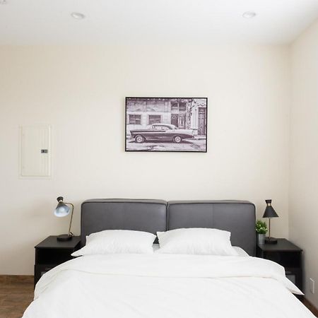 Three-Bedroom Hollywood Condo Los Angeles Buitenkant foto