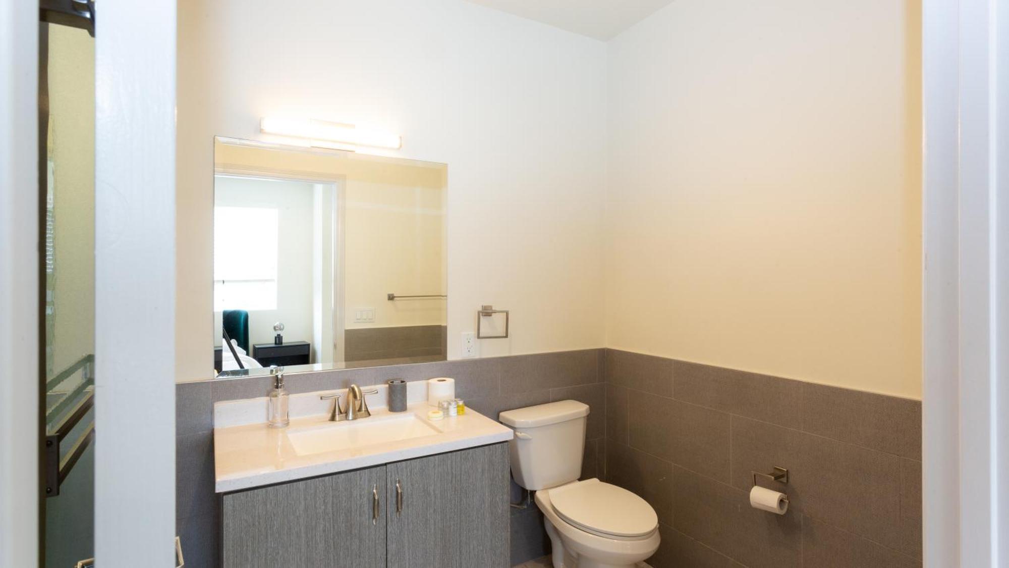 Three-Bedroom Hollywood Condo Los Angeles Buitenkant foto